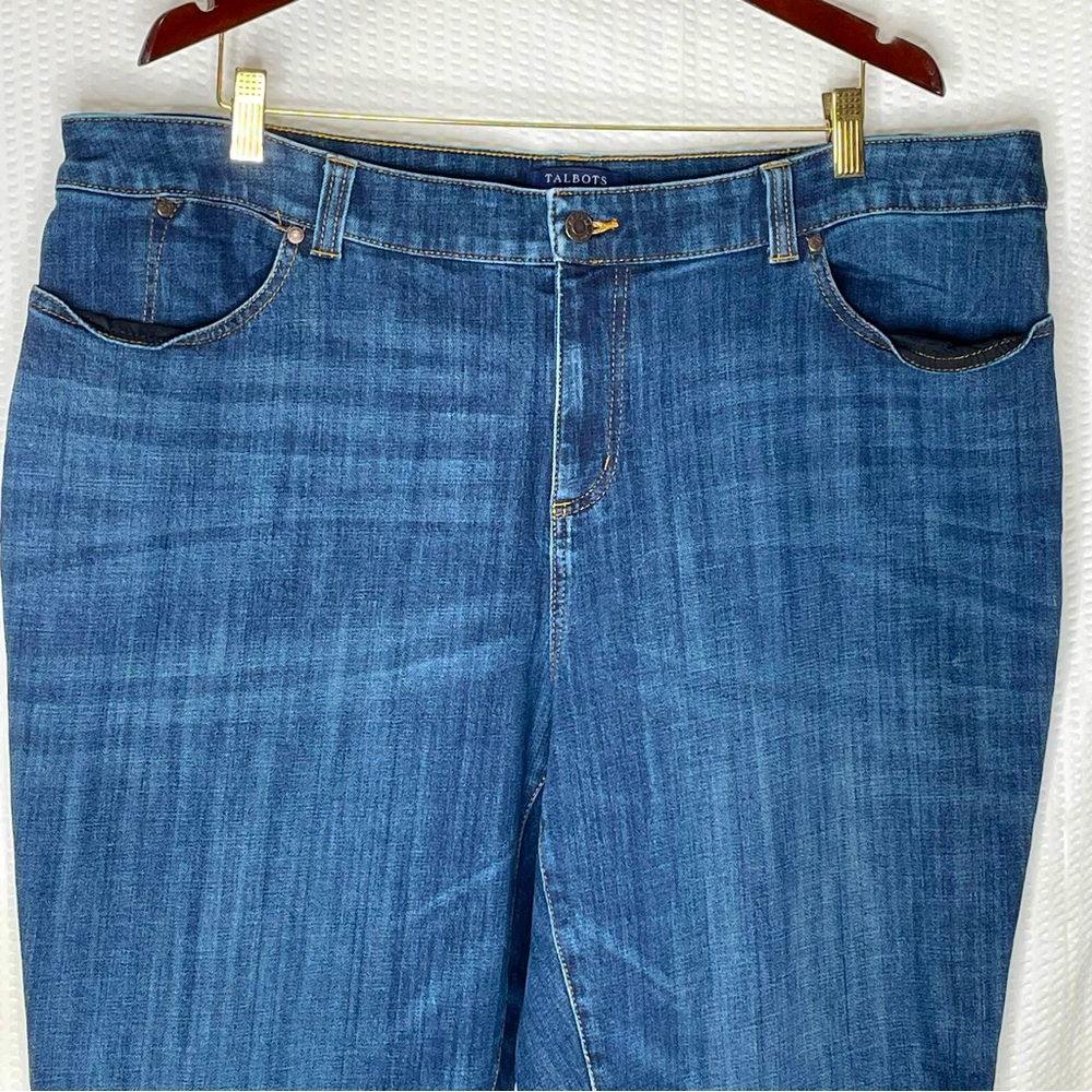 Like New! Talbots Simply Flattering 5-Pocket Jeans